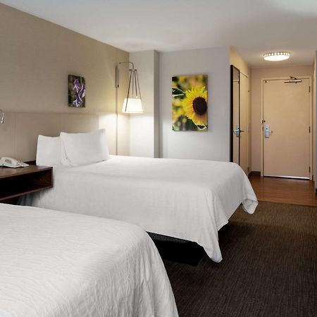 Hilton Garden Inn Folsom Εξωτερικό φωτογραφία