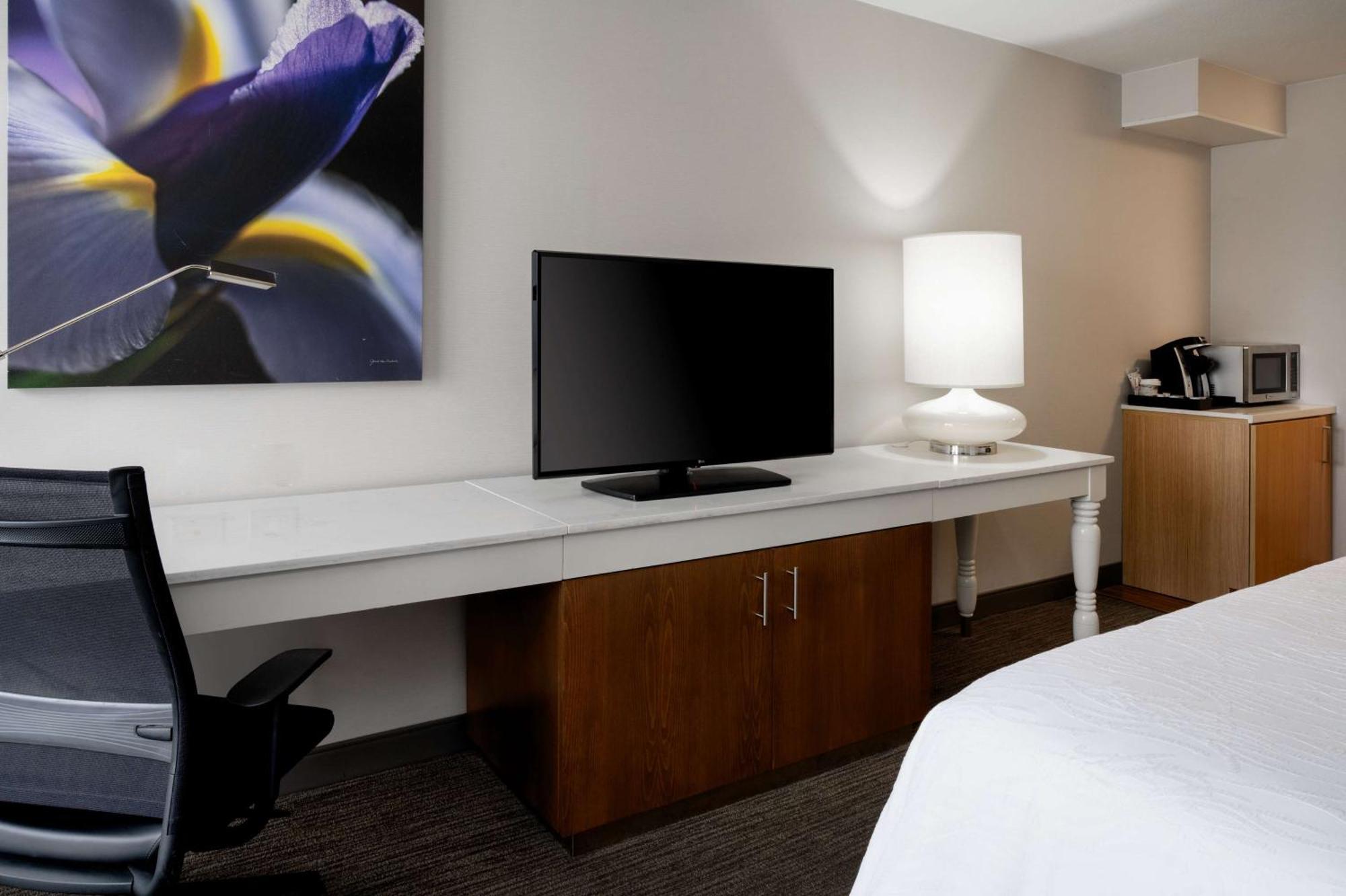 Hilton Garden Inn Folsom Εξωτερικό φωτογραφία