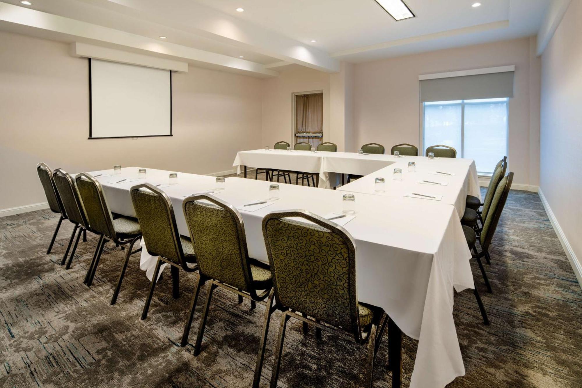 Hilton Garden Inn Folsom Εξωτερικό φωτογραφία