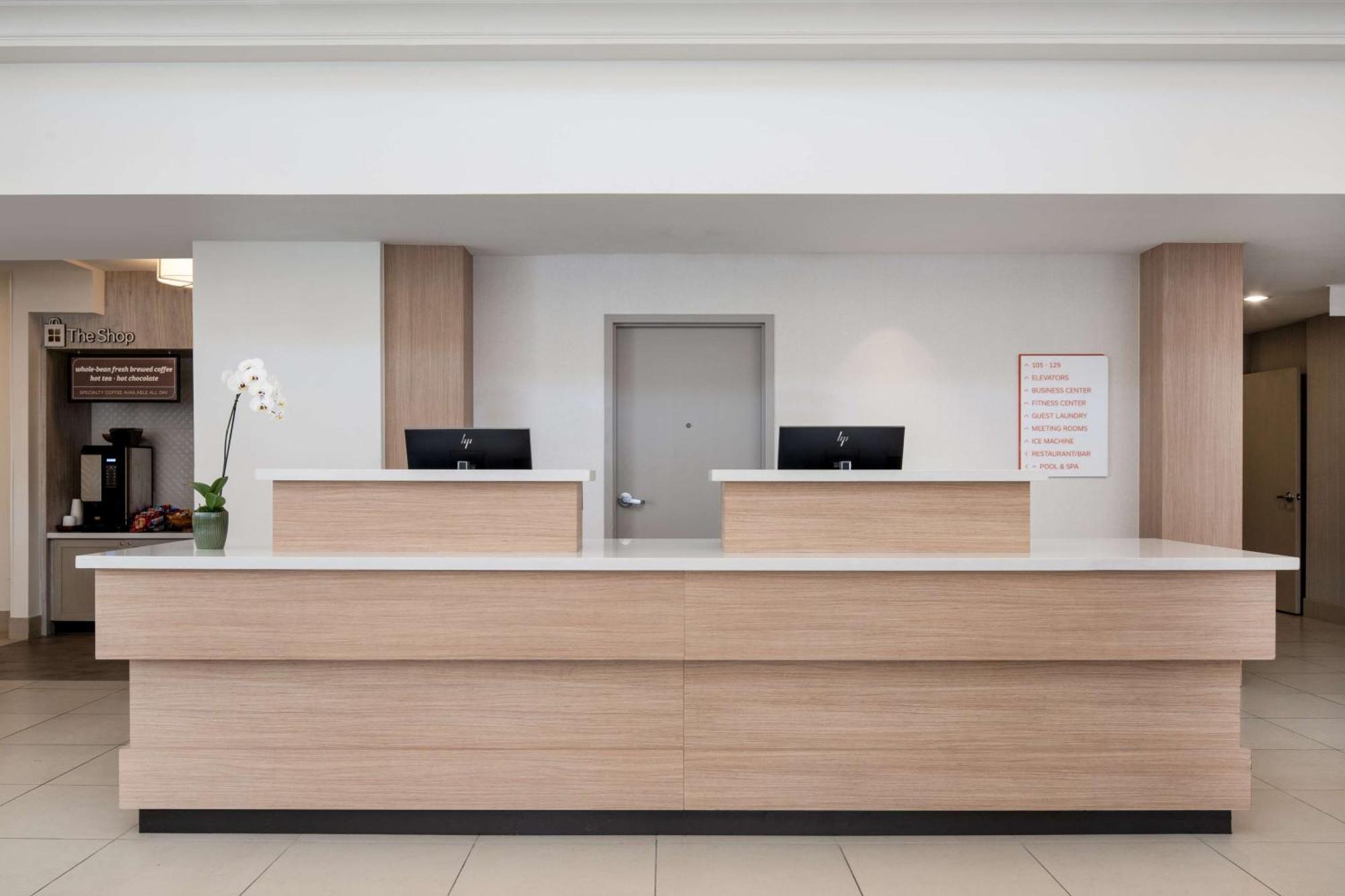 Hilton Garden Inn Folsom Εξωτερικό φωτογραφία